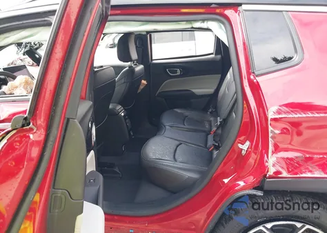 2025 Jeep Compass Limited 4X4 из США, поврежденный, VIN 3C4NJDCN3ST540787